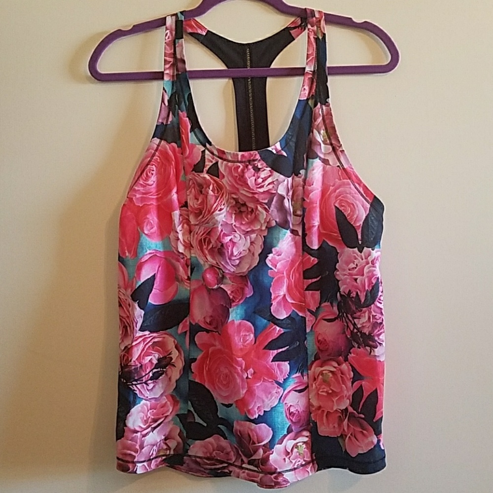 EUC Secret Garden Lightened Up Singlet